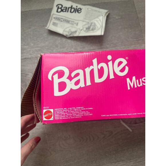 Vintage Barbie Pink Mustang Convertible 1993 Mattel Barbie Car Retro Collectible - Picture 9 of 11